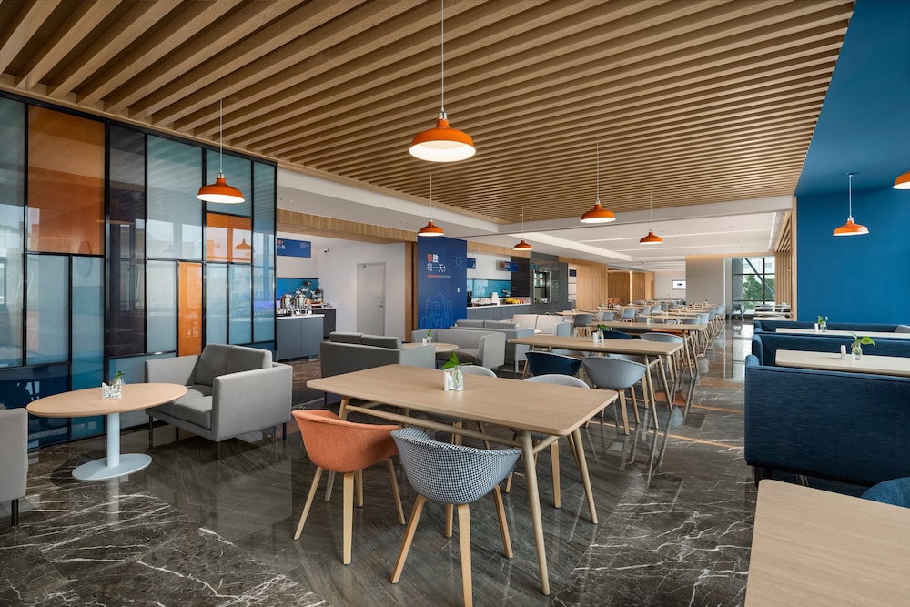 holiday inn express beihai silver beach an ihg hotel