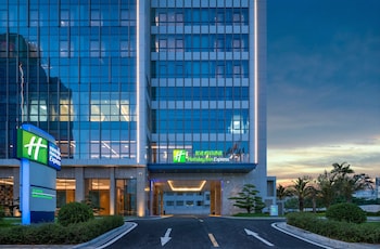holiday inn express beihai silver beach an ihg hotel
