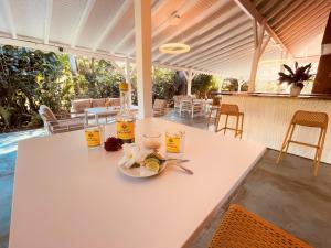 tropicana suites