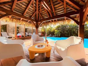 tropicana suites