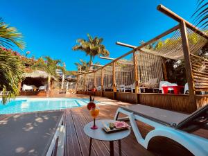 tropicana suites