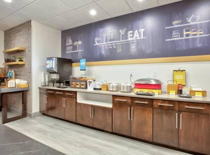 hampton inn and suites dalhart
