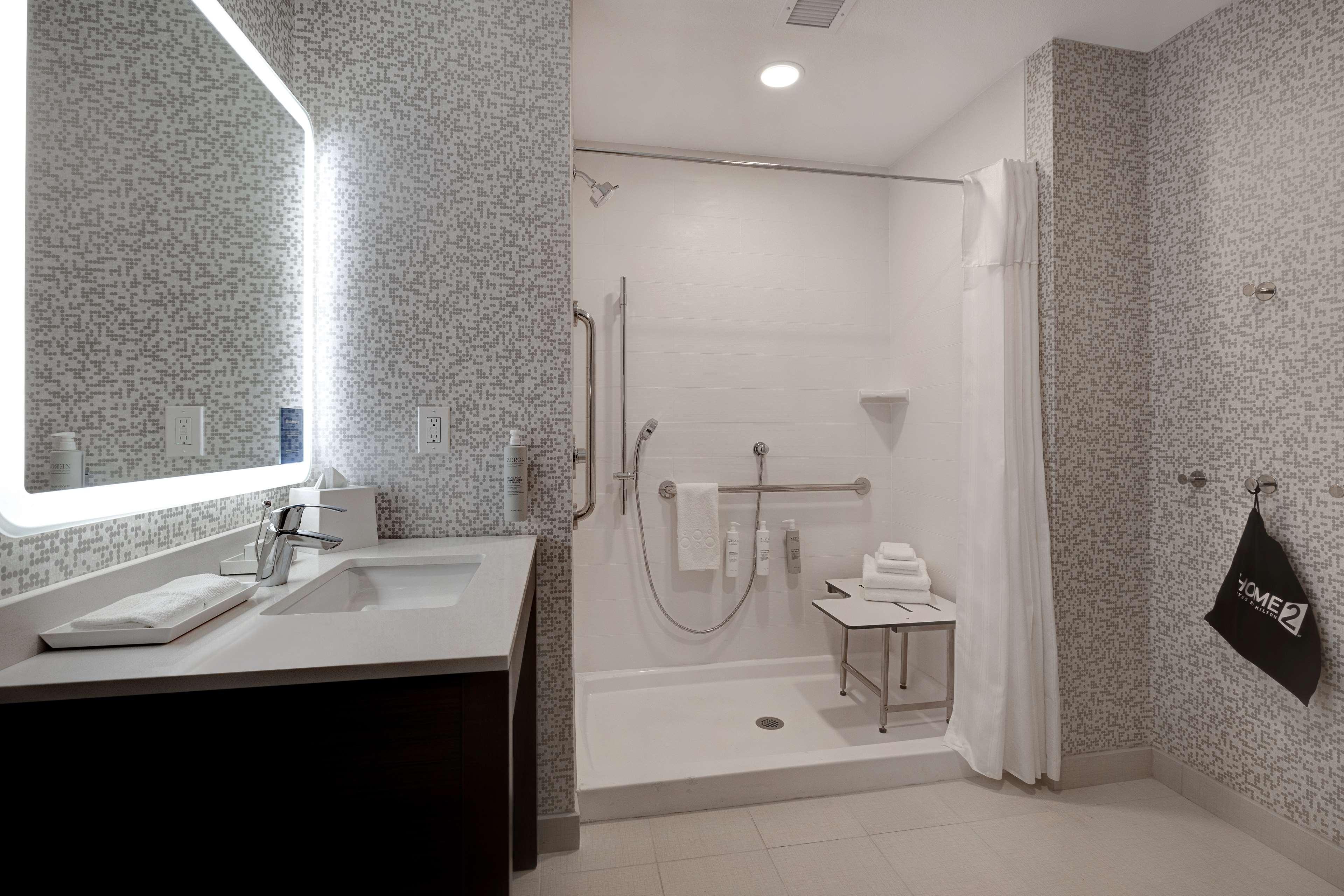 home2 suites by hilton redding