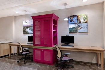 Home2 Suites By Hilton Redding,,3 star