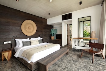 maua nusa penida bali
