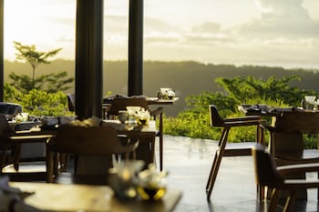 maua nusa penida bali