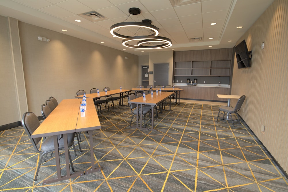 holiday inn hopkinsville convention ctr