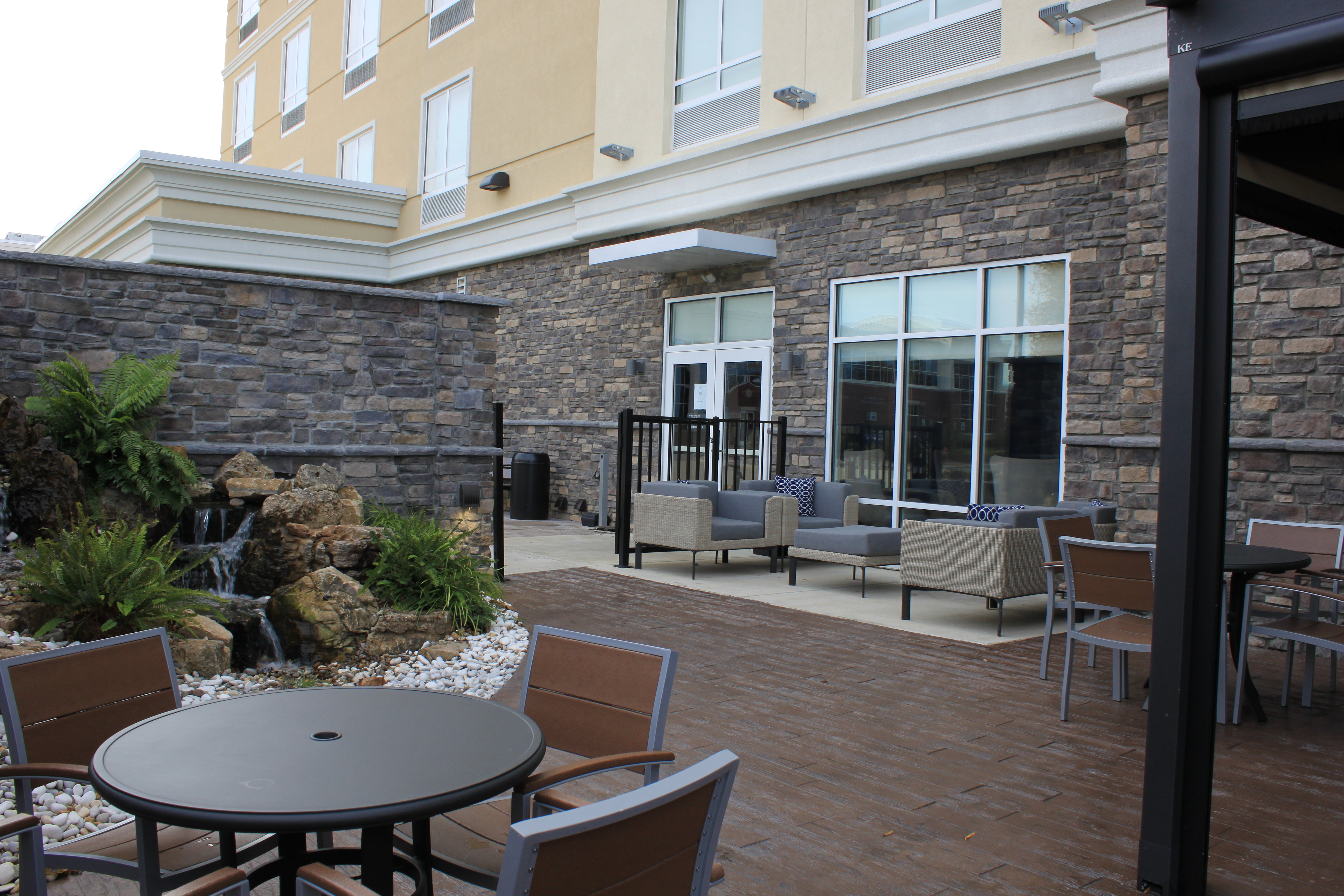 holiday inn hopkinsville convention ctr