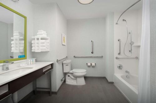 hampton inn and suites charlotte airport lake pointe