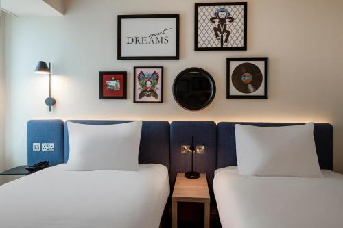 hampton by hilton bath city