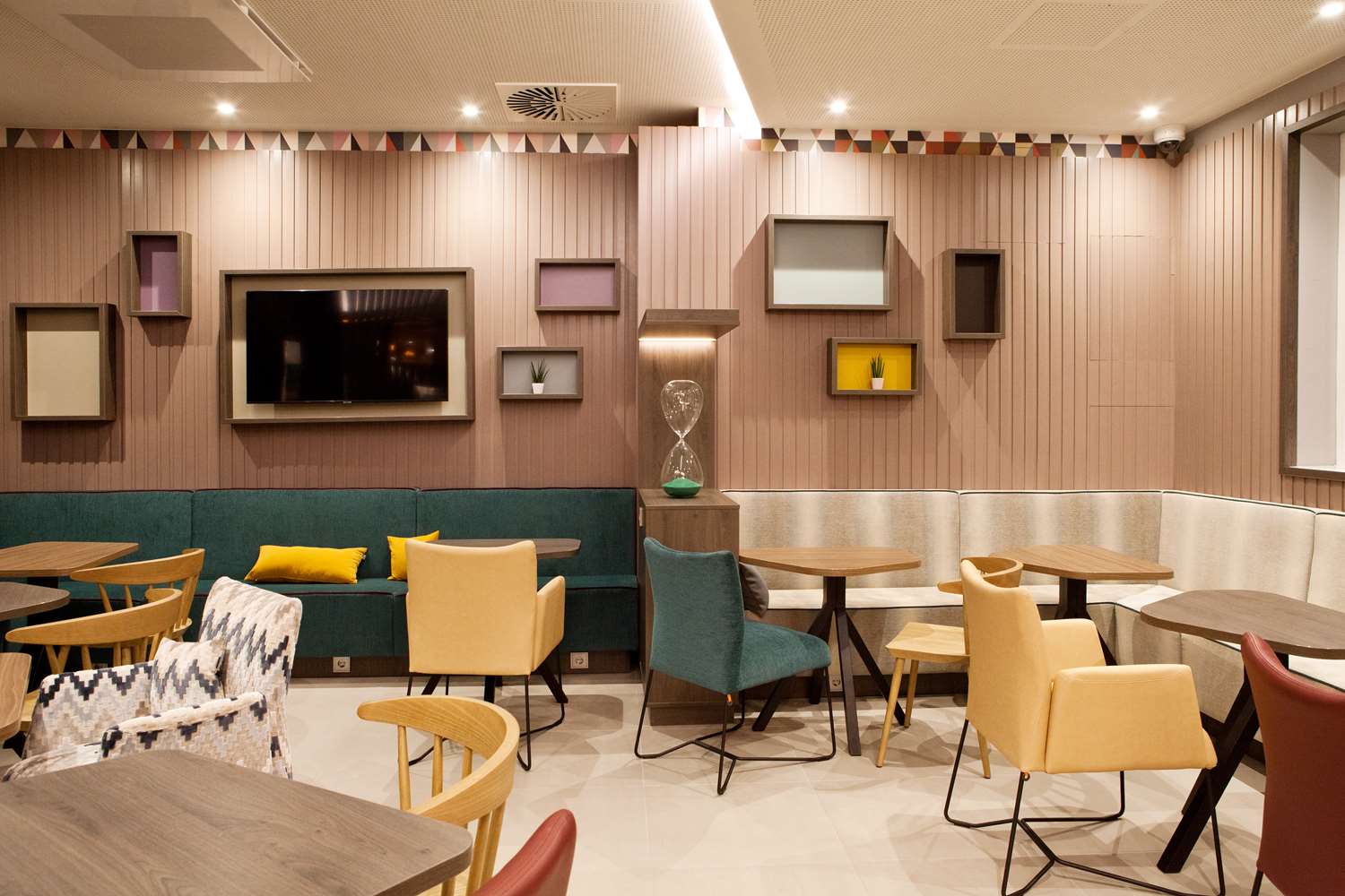 hampton by hilton regensburg