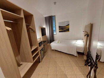 bandb hotel pomezia roma