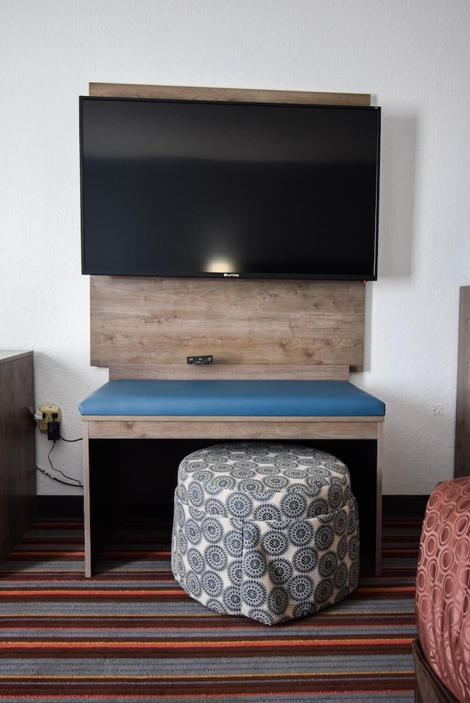 quality inn and suites sulphur springs