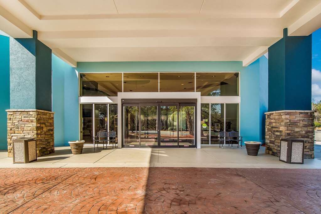 mainstay suites