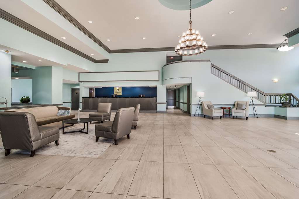 mainstay suites