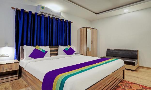hotel grand majesty