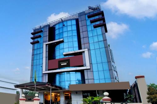 hotel grand majesty