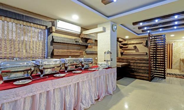 hotel grand majesty