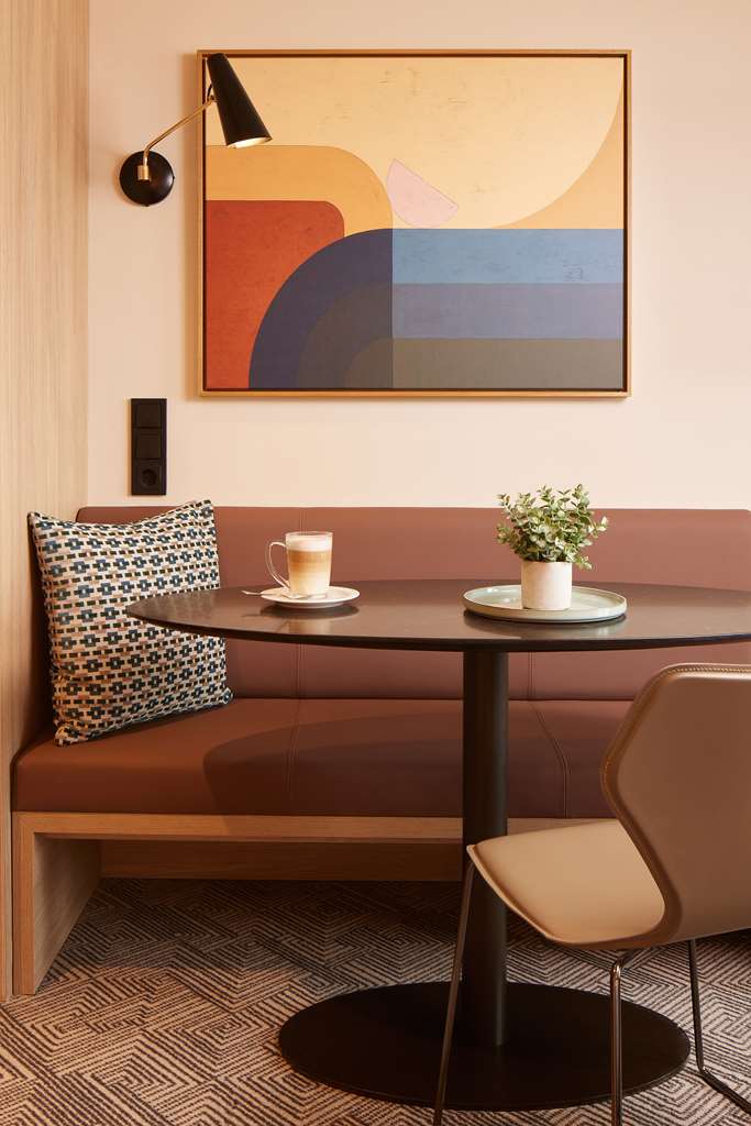 adina apartment hotel dusseldorf