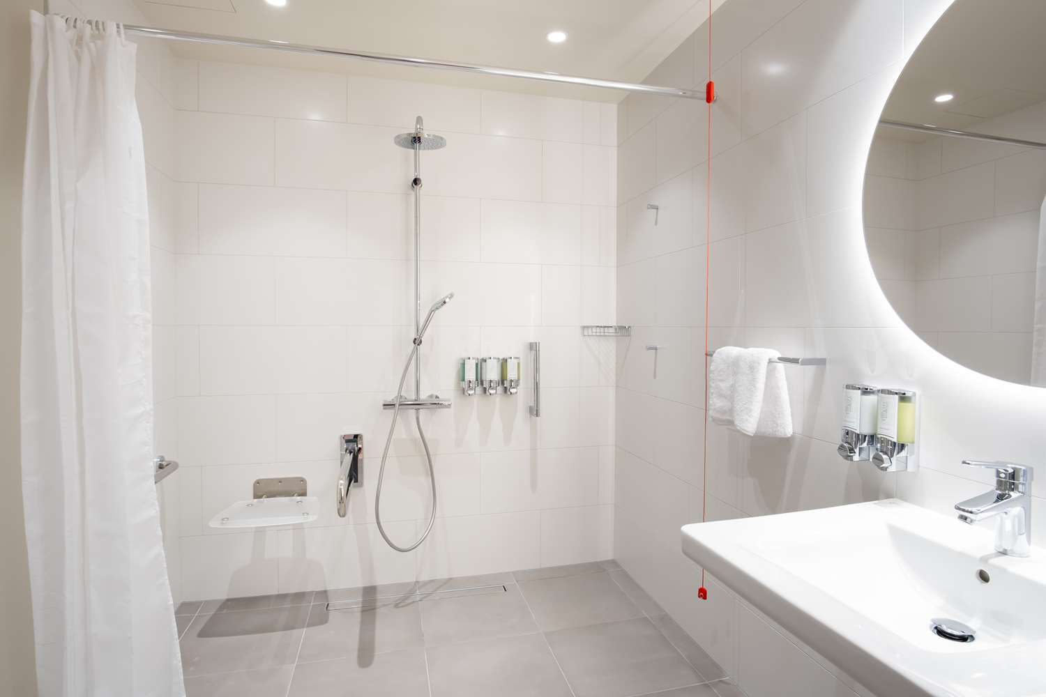 hampton by hilton riga airport