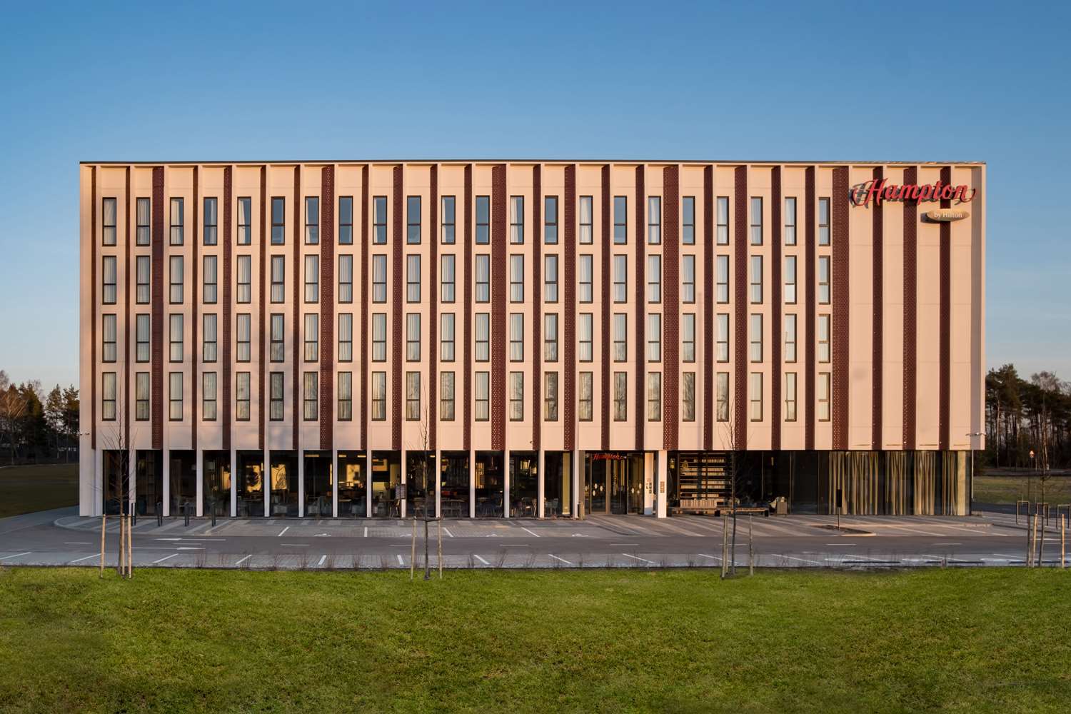 hampton by hilton riga airport