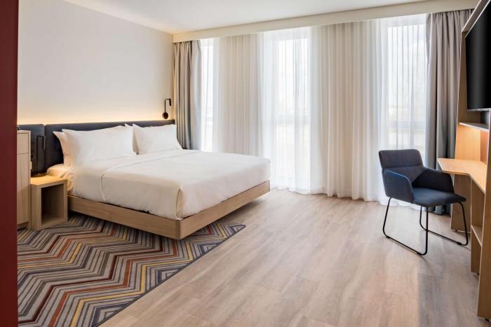 hampton by hilton riga airport