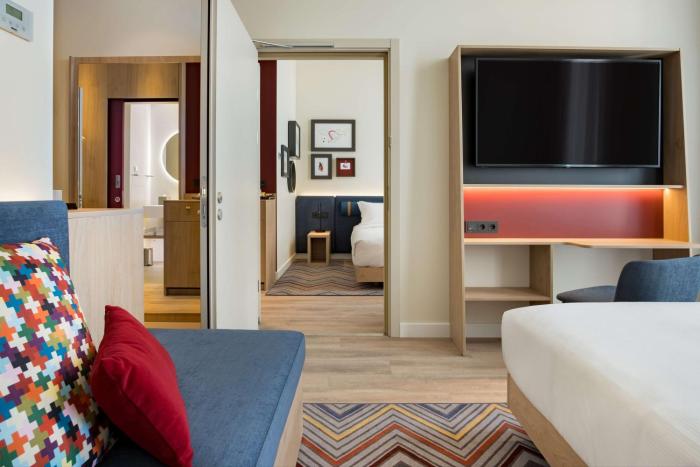 hampton by hilton riga airport