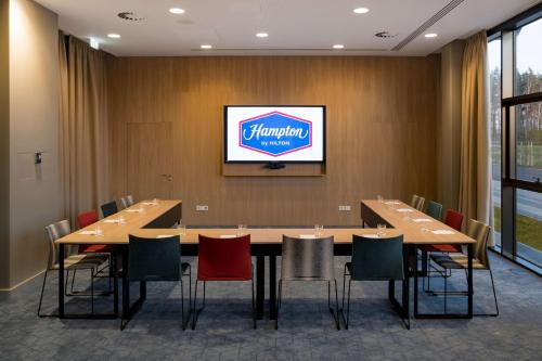 hampton by hilton riga airport