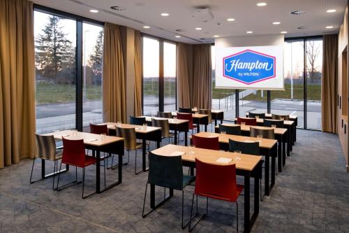 hampton by hilton riga airport
