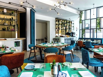 ibis styles dubai deira