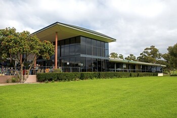 breakfree wirrina cove