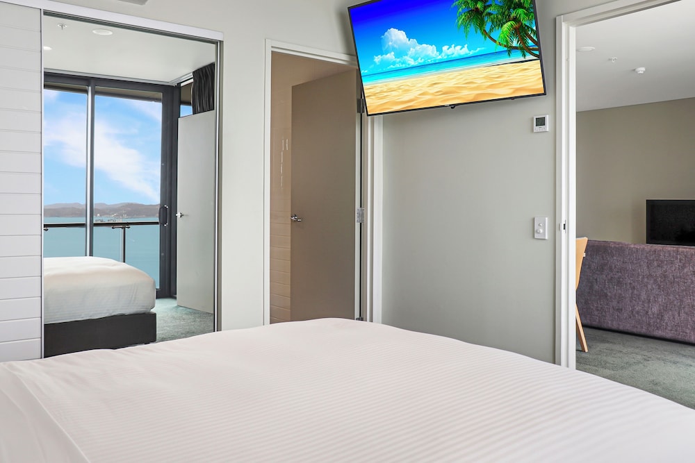 crowne plaza residences port moresby an ihg hotel