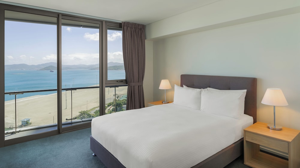 crowne plaza residences port moresby an ihg hotel