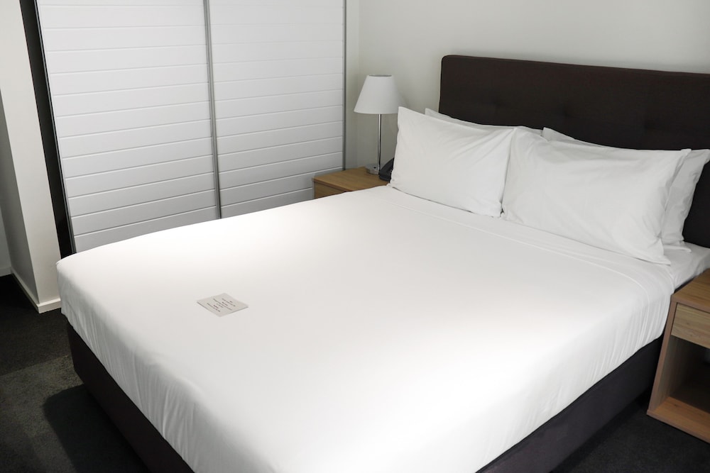 crowne plaza residences port moresby an ihg hotel