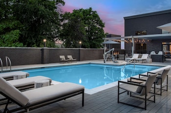 homewood suites by hilton louisville airport