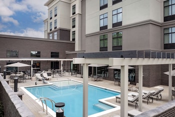 homewood suites by hilton louisville airport