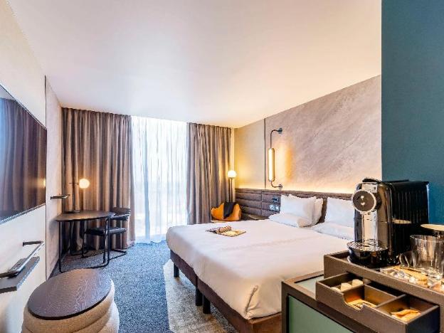 novotel liverpool paddington village