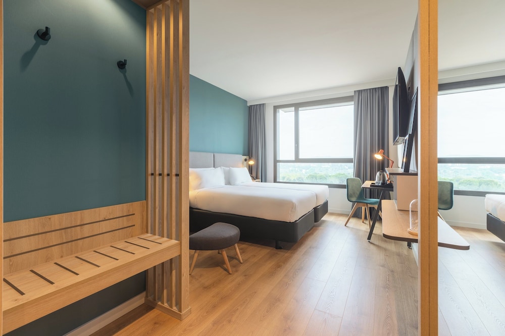 holiday inn barcelona sant cugat an ihg hotel