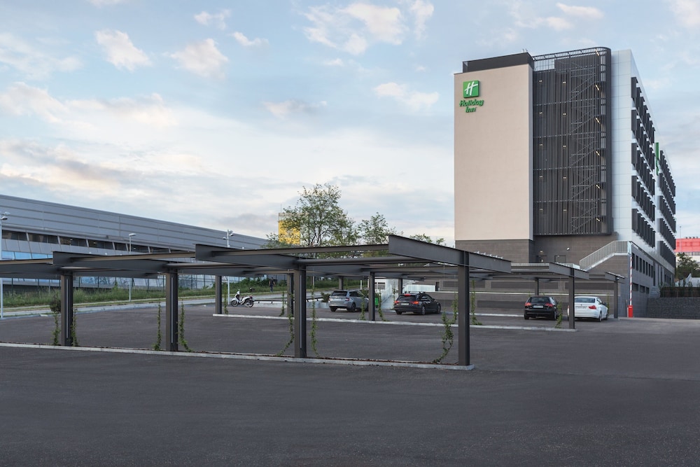 holiday inn barcelona sant cugat an ihg hotel