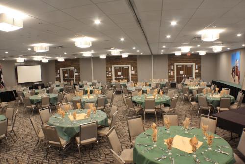 holiday inn cody at buffalo bill village an ihg hotel
