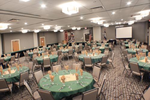 holiday inn cody at buffalo bill village an ihg hotel
