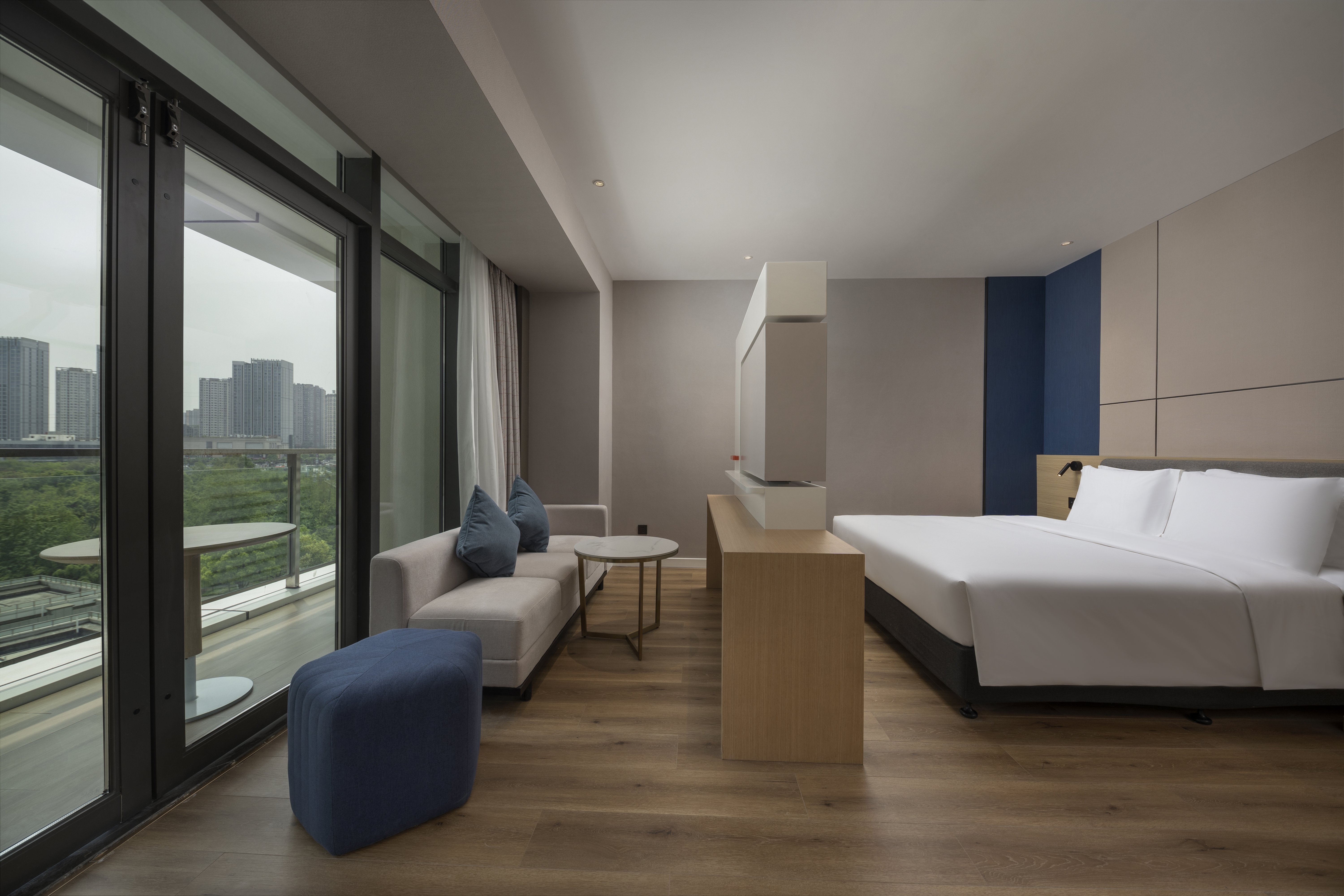 holiday inn express chongqing caiyun lake an ihg hotel
