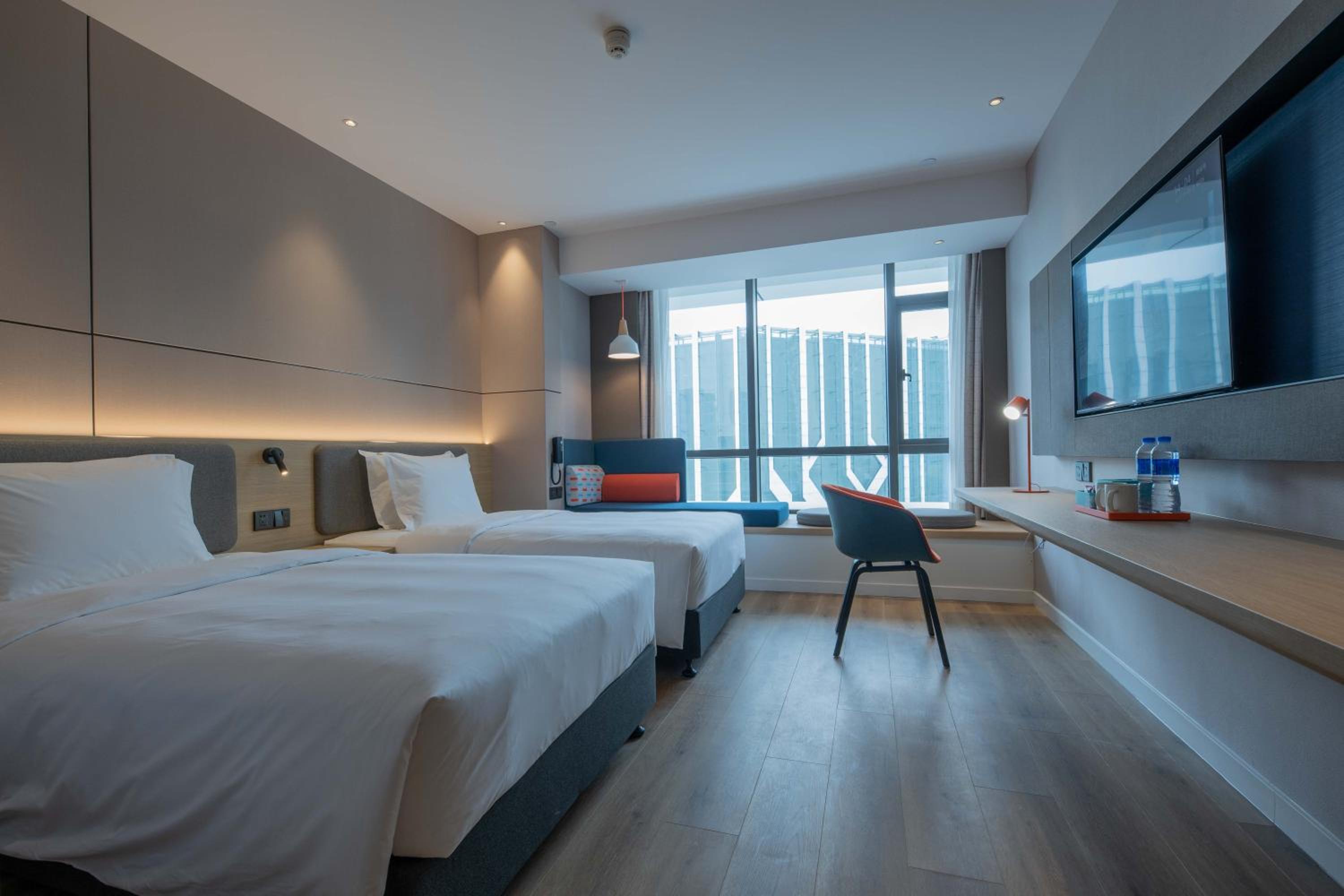 holiday inn express chongqing caiyun lake an ihg hotel