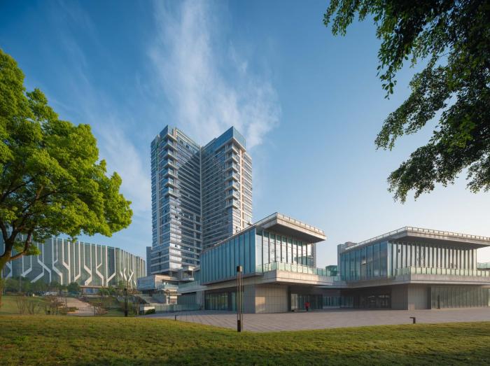holiday inn express chongqing caiyun lake an ihg hotel