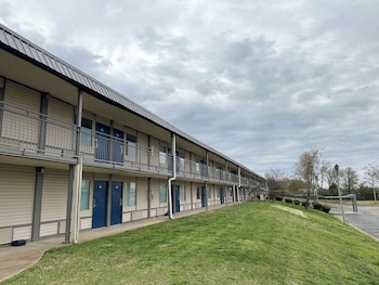 travelodge by wyndham forrest city