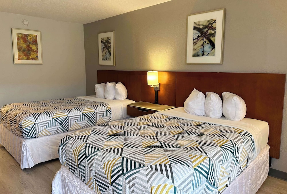 travelodge by wyndham forrest city