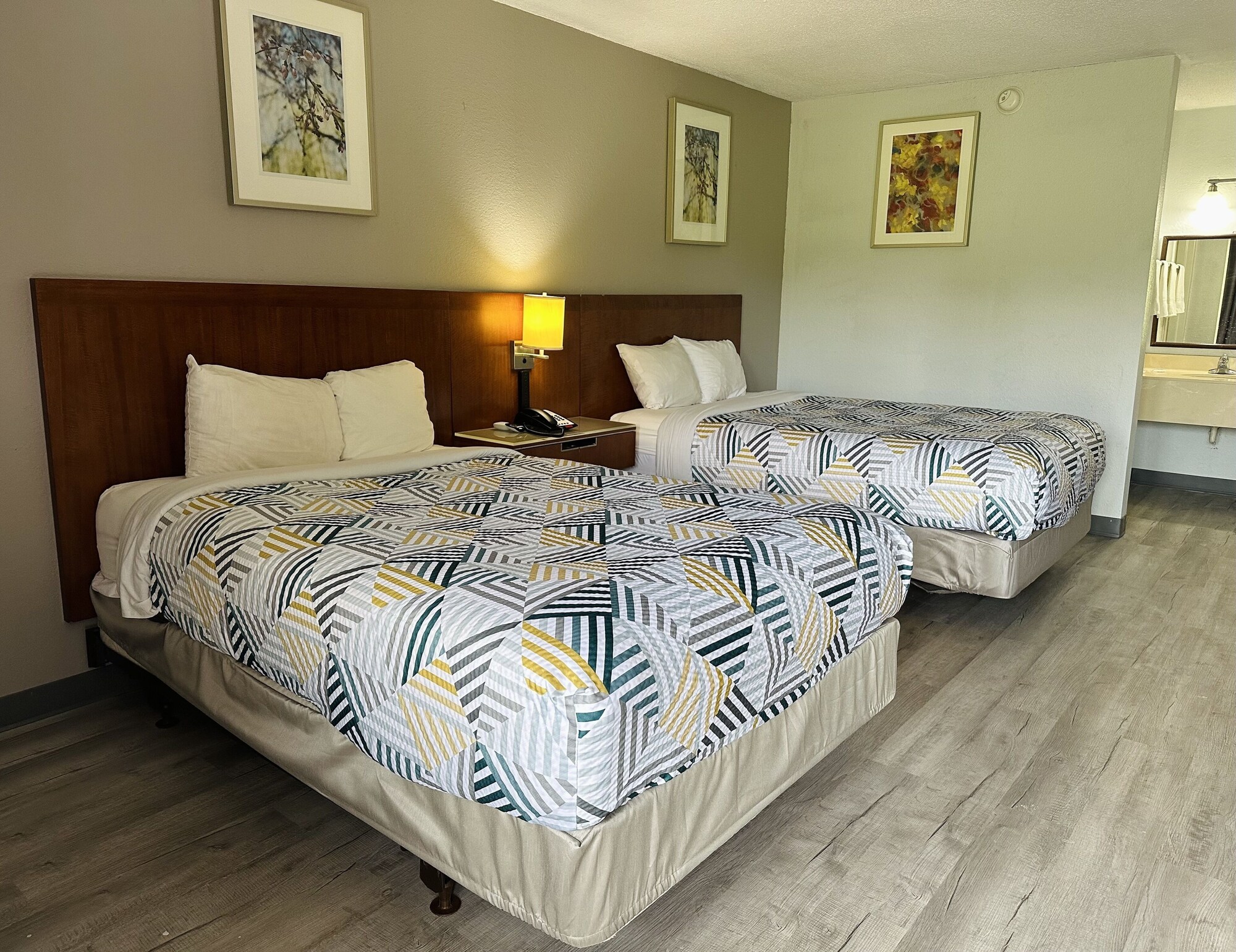 travelodge by wyndham forrest city