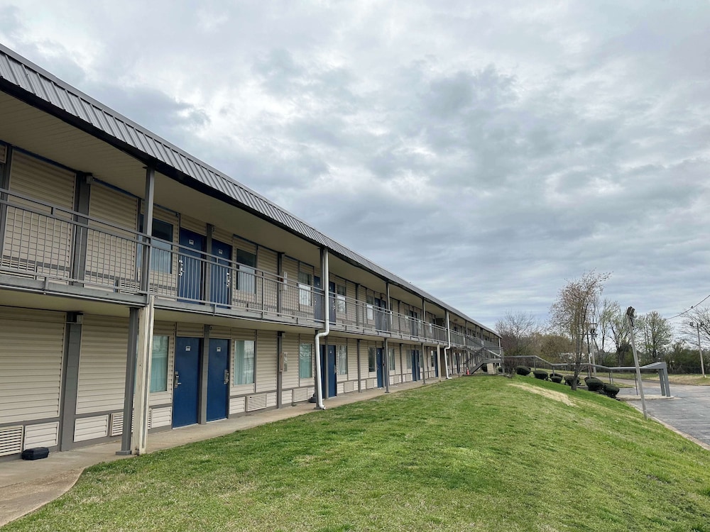 travelodge by wyndham forrest city