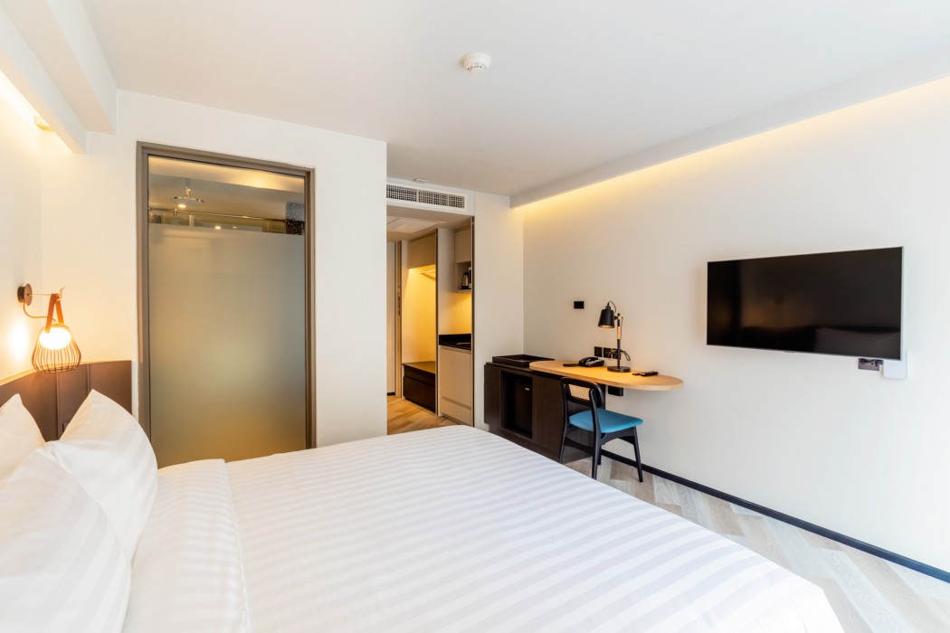 seekers finders rama iv hotel surestay collection by bw