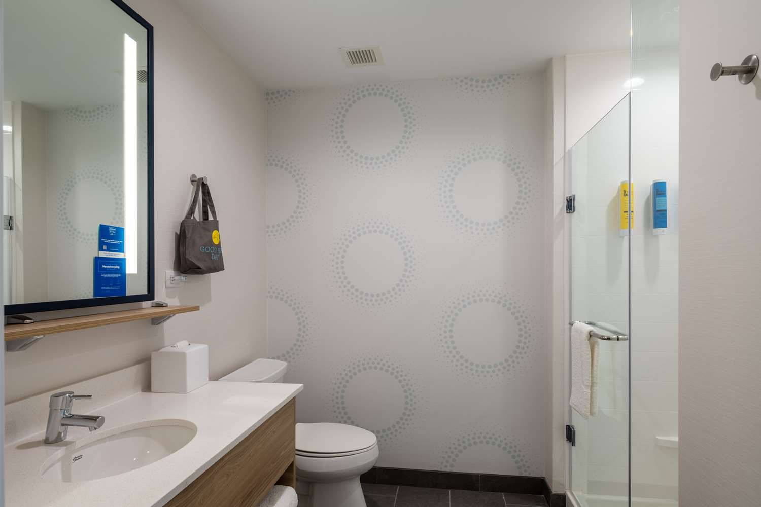 tru by hilton naperville chicago